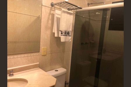 Apartamento à venda com 206m², 3 quartos e 6 vagas