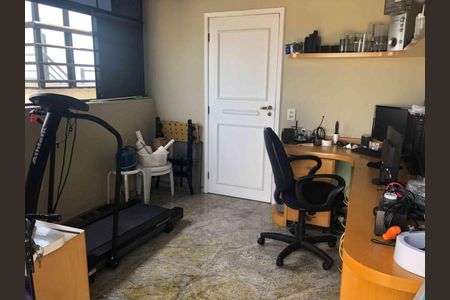 Apartamento à venda com 206m², 3 quartos e 6 vagas
