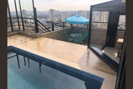 Apartamento à venda com 206m², 3 quartos e 6 vagas
