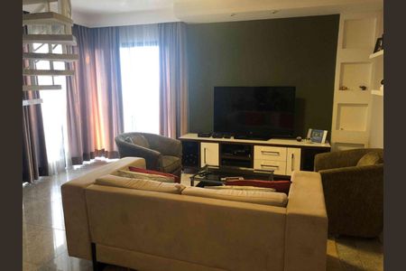Apartamento à venda com 206m², 3 quartos e 6 vagas