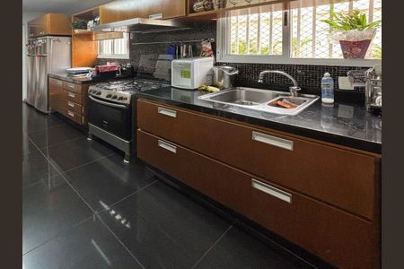 Apartamento à venda com 133m², 3 quartos e 2 vagas