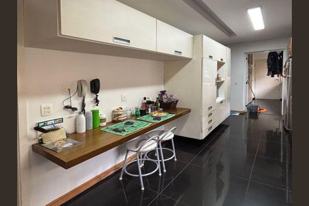 Apartamento à venda com 133m², 3 quartos e 2 vagas