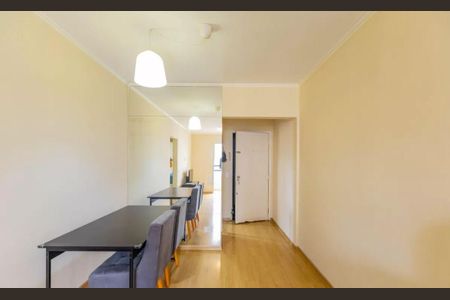 Apartamento à venda com 60m², 2 quartos e 1 vaga