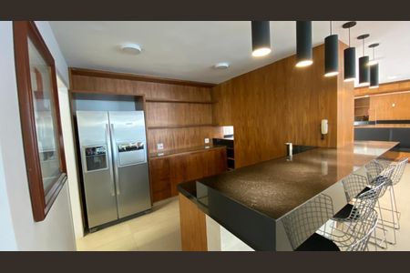 Apartamento para alugar com 236m², 3 quartos e 3 vagas