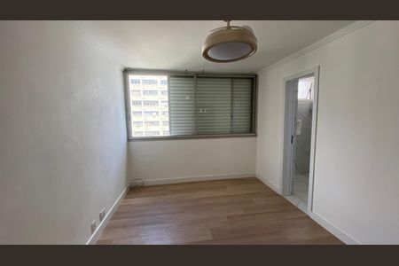 Apartamento para alugar com 3 quartos, 236m² em Santa Cecilia, São Paulo