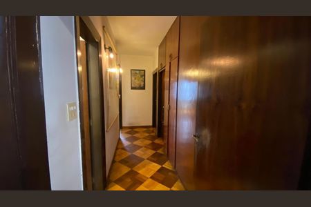 Apartamento à venda com 178m², 3 quartos e 1 vaga