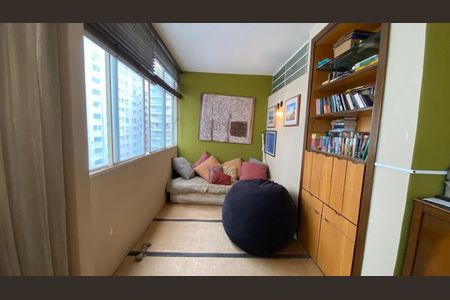 Apartamento à venda com 178m², 3 quartos e 1 vaga