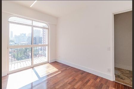 Apartamento para alugar com 4 quartos, 250m² em Jardim Paulista, São Paulo