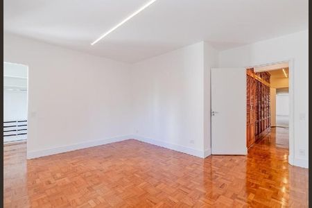 Apartamento para alugar com 4 quartos, 250m² em Jardim Paulista, São Paulo