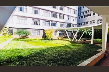 Apartamento para alugar com 106m², 2 quartos e 1 vaga