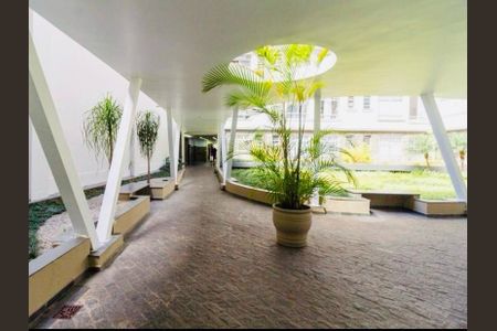 Apartamento para alugar com 106m², 2 quartos e 1 vaga