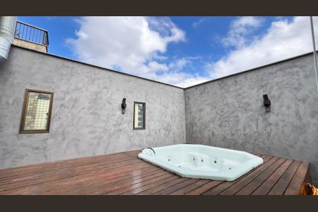 Apartamento para alugar com 420m², 4 quartos e 5 vagas
