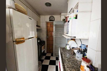 Apartamento à venda com 70m², 2 quartos e sem vaga
