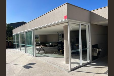 Apartamento à venda com 134m², 3 quartos e 2 vagas Apartamento à venda com 134m², 3 quartos e 2 vagasÁrea comum - Churrasqueira