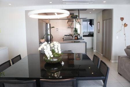 Apartamento à venda com 134m², 3 quartos e 2 vagasSala