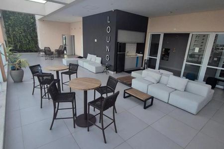 Apartamento à venda com 42m², 1 quarto e 1 vaga
