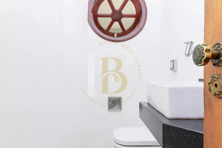 Casa à venda com 160m², 4 quartos e 2 vagas
