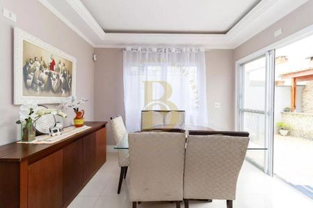 Casa à venda com 160m², 4 quartos e 2 vagas