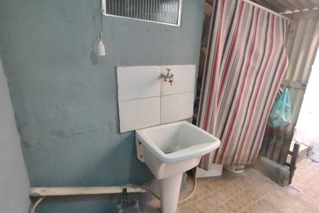 Casa para alugar com 10m², 1 quarto e sem vaga Casa para alugar com 10m², 1 quarto e sem vagaÁrea de Serviço