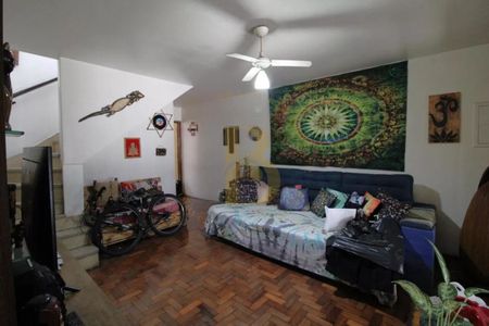 Casa à venda com 3 quartos, 121m² em Campo Grande, São Paulo