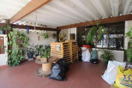 Casa à venda com 3 quartos, 121m² em Campo Grande, São Paulo