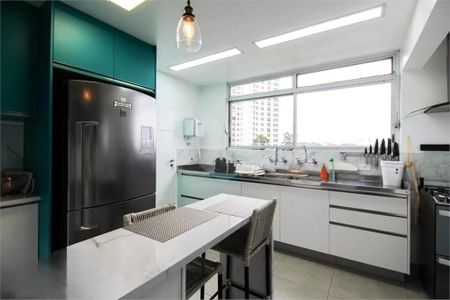 Apartamento à venda com 3 quartos, 184m² em Indianópolis, São Paulo