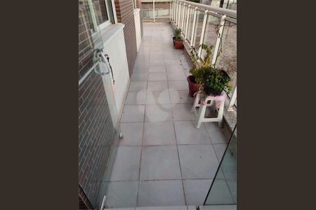 Apartamento à venda com 3 quartos, 82m² em Ferreira, São Paulo