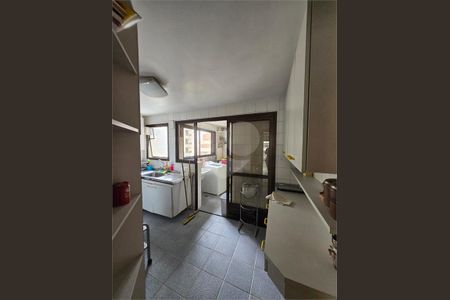 Apartamento à venda com 3 quartos, 140m² em Indianópolis, São Paulo