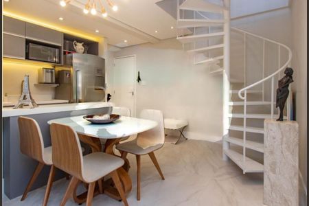 Apartamento à venda com 114m², 2 quartos e 2 vagas
