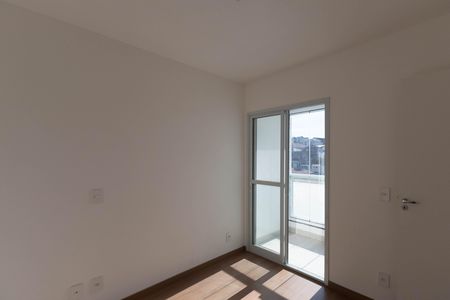 Quarto  de kitnet/studio para alugar com 1 quarto, 33m² em Vila Mazzei, São Paulo