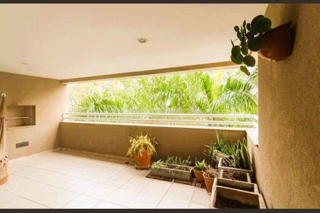 Apartamento à venda com 4 quartos, 182m² em Morumbi, São Paulo