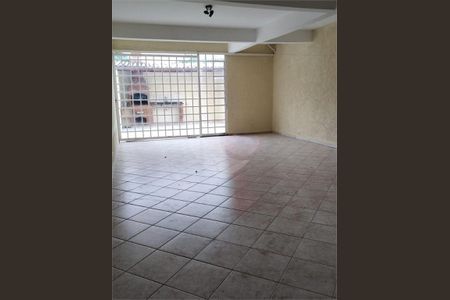 Casa à venda com 3 quartos, 200m² em Parque Sao Domingos, São Paulo