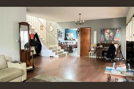 Casa à venda com 4 quartos, 280m² em Brooklin, São Paulo