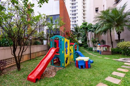 Apartamento à venda com 3 quartos, 151m² em Planalto Paulista, São Paulo