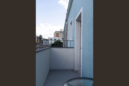 Apartamento à venda com 90m², 3 quartos e 1 vaga Apartamento à venda com 90m², 3 quartos e 1 vagaVaranda
