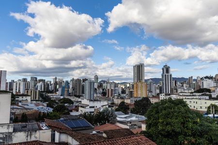 Apartamento à venda com 90m², 3 quartos e 1 vaga Apartamento à venda com 90m², 3 quartos e 1 vagaVista