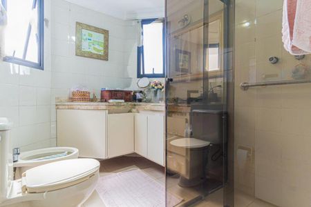 Apartamento à venda com 124m², 4 quartos e 2 vagas