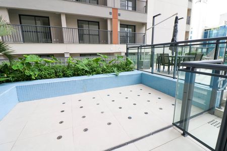 Studio para alugar com 26m², 1 quarto e sem vagaPiscina