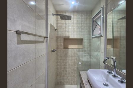 Apartamento à venda com 81m², 2 quartos e 1 vaga