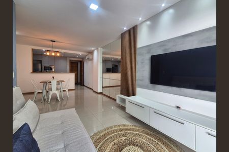 Apartamento à venda com 81m², 2 quartos e 1 vaga