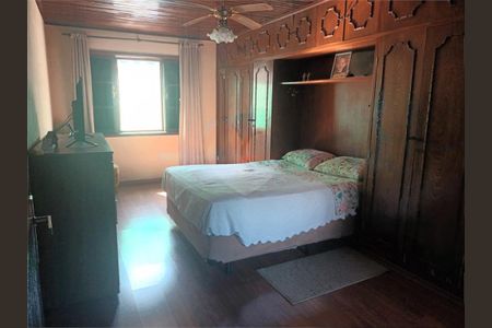 Casa à venda com 4 quartos, 250m² em Vila Sonia, São Paulo