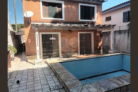 Casa à venda com 4 quartos, 250m² em Vila Sonia, São Paulo