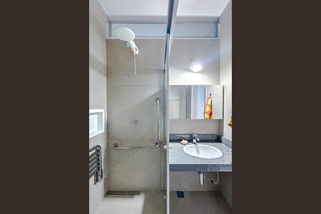 Casa à venda com 60m², 4 quartos e sem vagaBanheiro 2