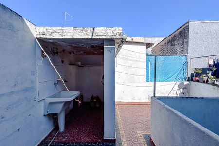 Casa à venda com 60m², 4 quartos e sem vagaÁrea externa
