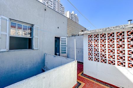 Casa à venda com 60m², 4 quartos e sem vagaÁrea externa