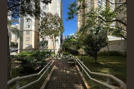 Apartamento à venda com 67m², 2 quartos e 1 vaga