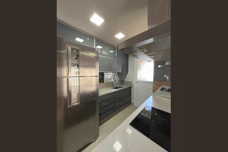 Apartamento à venda com 67m², 2 quartos e 1 vaga