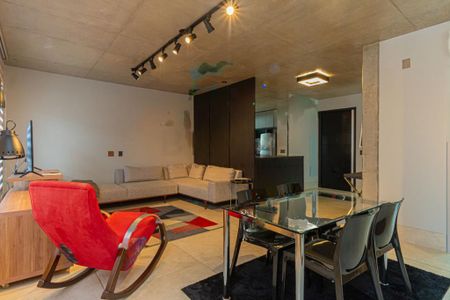 Apartamento à venda com 1 quarto, 74m² em Santo Amaro, São Paulo