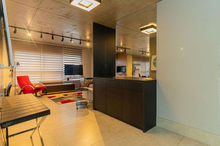 Apartamento à venda com 1 quarto, 74m² em Santo Amaro, São Paulo