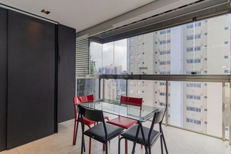 Apartamento à venda com 1 quarto, 74m² em Santo Amaro, São Paulo